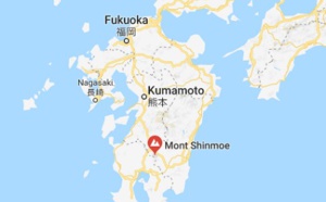 Japon : éruption du volcan Shinmoe (Kyushu)