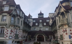 Hôtellerie : pourquoi Louvre Hotels Group et Barrière s'allient-ils ? Hôtellerie : pourquoi Louvre Hotels Group et Barrière s'allient-ils ?