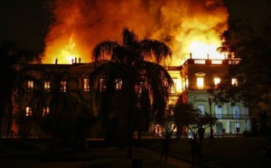 Brésil : le Musée national de Rio ravagé par un terrible incendie