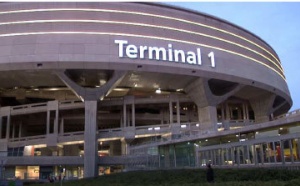 ADP rénove la façade du Terminal 1