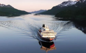 Hurtigruten part en campagne