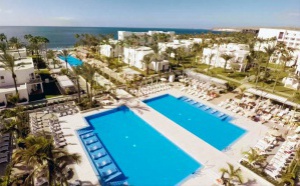 RIU fait découvrir sa vaste gamme hôtelière sur la Grande Canarie à une vingtaine d'agents de voyages