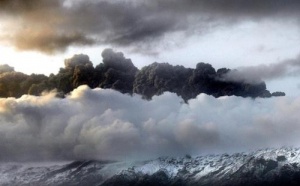 Espace aérien islandais fermé : un autre volcan fait des siennes