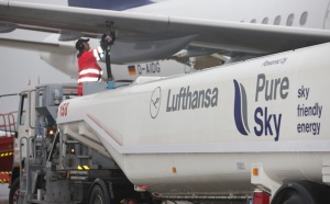 Lufthansa lance les premiers vols commerciaux à base de biocarburant