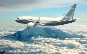 Boeing lance une version remotorisée de son 737