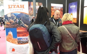 Le secteur du voyage à la fête au salon des Seniors Le secteur du voyage à la fête au salon des Seniors