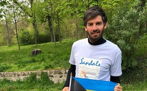 Marathon de Paris : Valentin Noé court pour Sandals et 7 îles des Caraïbes... mais avec des tennis !