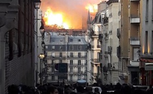 Incendie Notre-Dame : le bras de la Monnaie toujours fermé à la navigation