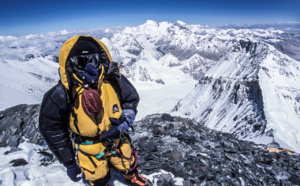 Ascension de l'Everest : faut-il arrêter de vendre des expéditions commerciales ? 