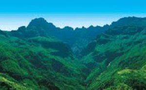 Austral-Lagons : challenge spécial ''Ile de la Réunion'' Austral-Lagons : challenge spécial ''Ile de la Réunion''