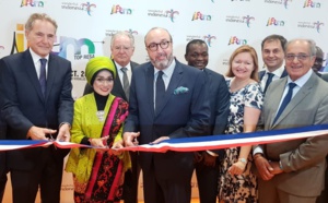 La case de l’Oncle Dom : Top Resa, silence, on murmure… La case de l’Oncle Dom : Top Resa, silence, on murmure…