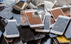 Quand téléphones et tablettes polluent plus que les avions