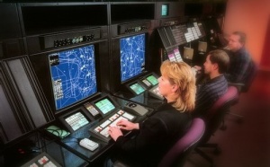 I - Aiguilleurs du ciel : l'indispensable maillon de la sécurité et de la fluidité du transport I - Aiguilleurs du ciel : l'indispensable maillon de la sécurité et de la fluidité du transport