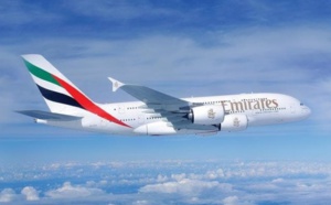 Emirates triple presque son bénéfice semestriel