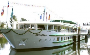 CroisiEurope positionne le MS Botticelli au centre de Londres