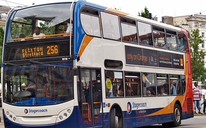 GB : chaud devant... les bus low cost Stagecoach déboulent en France !