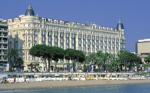 Carlton de Cannes : l’investisseur qatari décale d’un an le chantier de rénovation