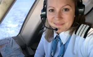 Deux femmes pilotes parlent de leurs parcours : sexisme et regard des passagers !
