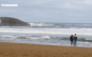 Voyages Vert Vous - Épisode 4 : Biarritz, histoire du surf et actions solidaires