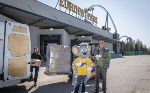 Coronavirus : Europa-Park offre des ponchos à utiliser comme sur-blouses pour les soignants