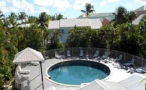 Guadeloupe : le Bwa Chick Hôtel and Golf dispose d'une piscine depuis octobre 2012