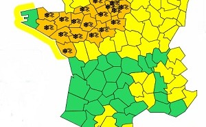 Météo France : 22 départements de l'Ouest et du Centre en alerte orange