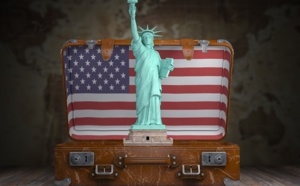 États-Unis : la Maison Blanche envisagerait de lever les restrictions de voyage pour les Européens