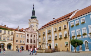 Voyages Vert Vous - Épisode 11 : Moravie : terroir et folklore, l'autre Tchéquie  Voyages Vert Vous - Épisode 11 : Moravie : terroir et folklore, l'autre Tchéquie