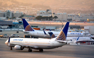 United Airlines : un triple 7 tombe en morceaux au dessus de la banlieue de Denver