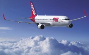TAM et LAN Airlines réceptionnent leurs premiers A320 avec sharklets