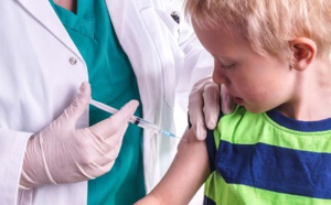 Voyages Outre-mer : les enfants devront-ils être vaccinés pour éviter l'auto-isolement ?