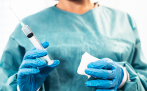 Union européenne : plus besoin de test PCR pour les personnes vaccinées et déjà immunisées