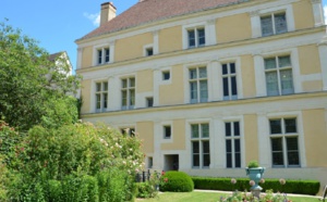 Hauts-de-France : Jean de La Fontaine, toujours présent à Château-Thierry, quatre siècles après... Hauts-de-France : Jean de La Fontaine, toujours présent à Château-Thierry, quatre siècles après...