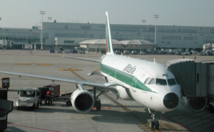 Alitalia : la compagnie pourrait-elle être clouée au sol la semaine prochaine ?