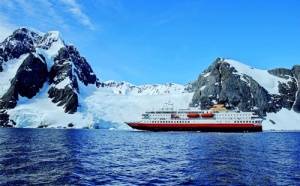 Hurtigruten : nouvelle brochure Antarctique 2007/2008