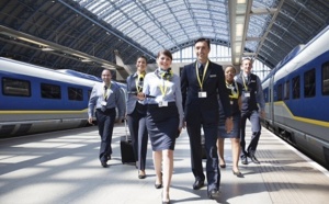 Eurostar offre de nouveaux uniformes à ses agents