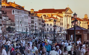 Tourisme à Venise : selon les estimations, ce week-end de 3 jours a vu défiler chaque jour environ 120 000 visiteurs, dont 40 000 de proximité - Depositphotos.com Auteur mikdam