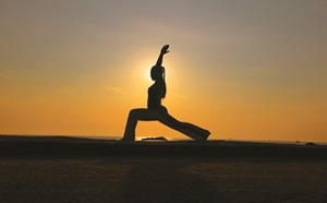 Six Senses : les programmes de yoga accessibles dans tous les Spas