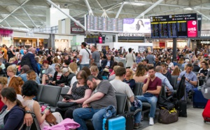 Agences de voyages : comment se préparer au "chaos" estival dans les aéroports ? 🔑