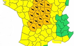 Orages : 29 départements placés en alerte orange par Météo France