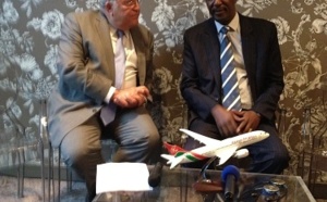 Kenya Airways déploie un B-787 sur Paris, Air France applaudit