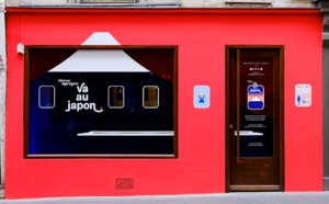 Du 8 au 21 septembre 2022, à l’occasion de la parution du livre Va au Japon, Vahram Muratyan a transformé la boutique de Japan Experience au 30 rue Sainte-Anne, en plein quartier japonais à Paris, en une galerie d'exposition et pop-up store - DR : Japan Experience