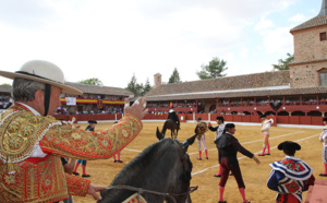 Tour de France : JCS Voyages, l'agence de voyages des Aficionados de la tauromachie