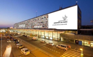 Paris-Orly : 7 000 selfies pour décorer la façade du Terminal Sud