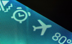 La Commission européenne autorise les compagnies aériennes à déployer la 5G - Depositphotos @Edaccor