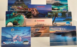 Cartes postales : UOC lance un nouveau support de com