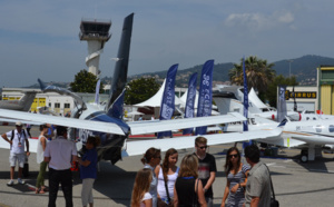 Cannes Air Show : le salon se tiendra à Lyon-Bron en 2015