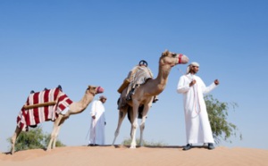 Dubaï : yoga au soleil couchant, un moment de calme et de sérénité