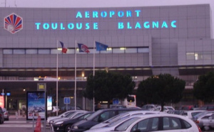 Neige : trafic perturbé à l'aéroport de Toulouse, amélioration en vue cet après-midi