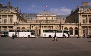 Triplement du prix du stationnement autocar à Paris : la FNTV voit rouge